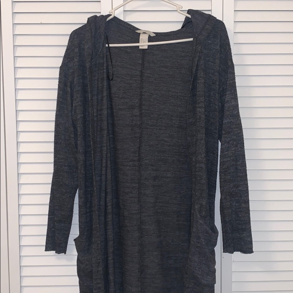 Grey hooded cardigan